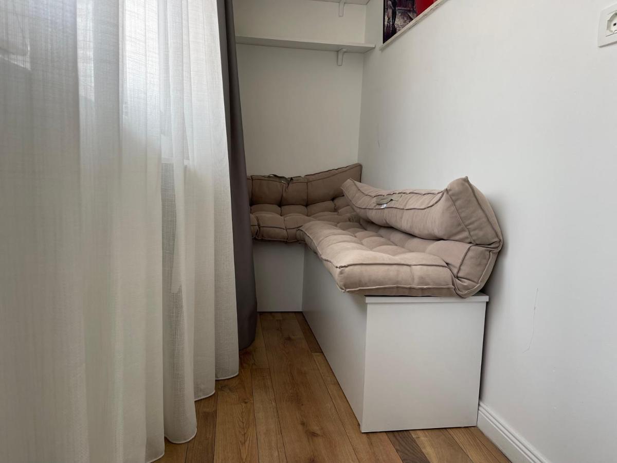 Central Studio Apartments ティラナ エクステリア 写真